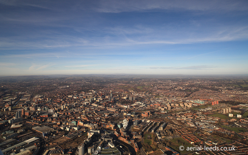 panoramic aerial photo of Leeds